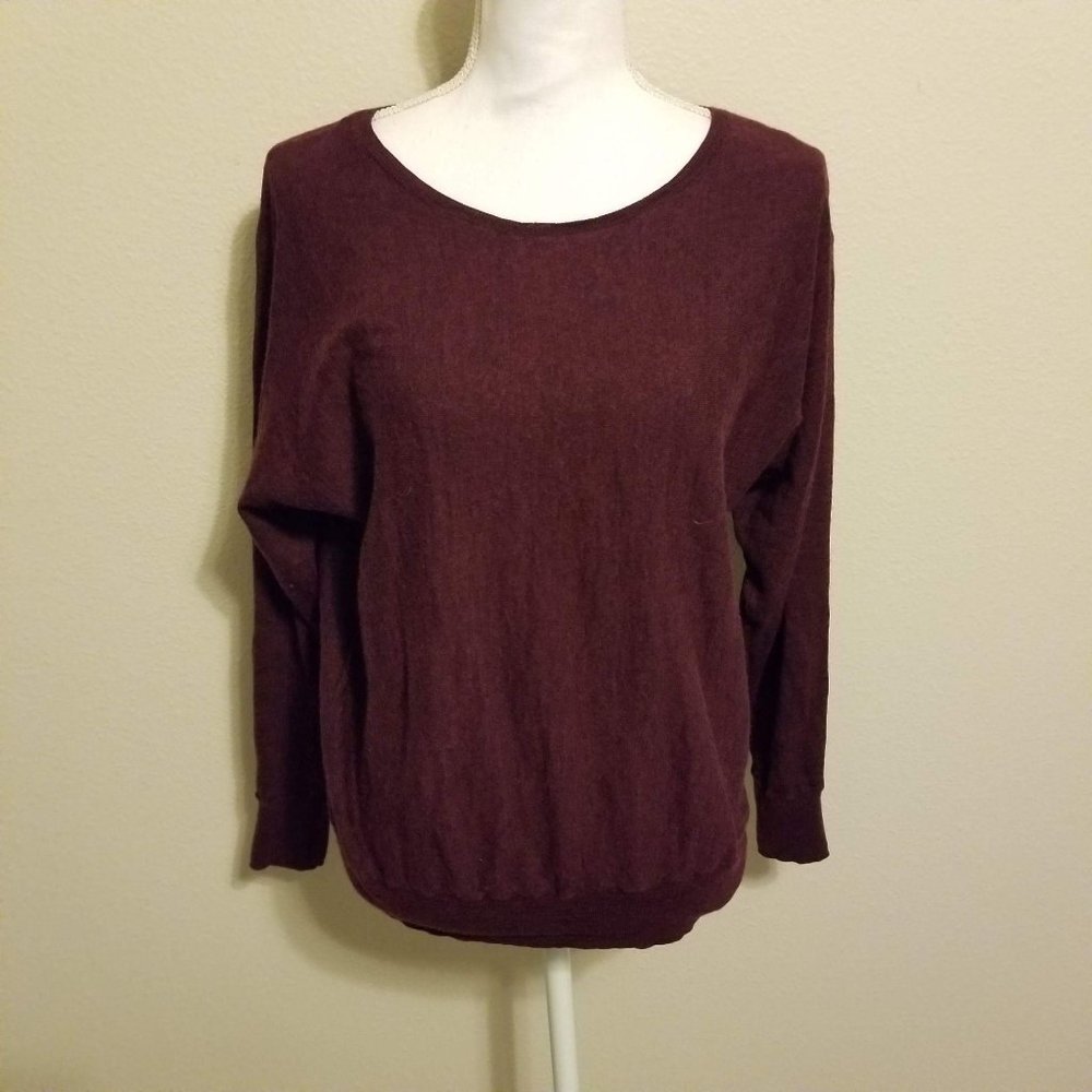 Cynthia Rowley / XL / Button Back Burgundy Sweater